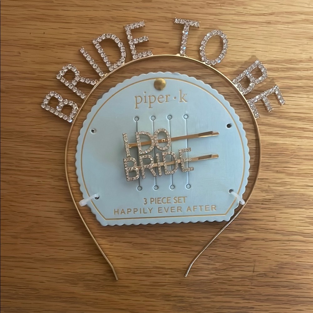 Piper K Bride to Be Headband and Hair Pins
